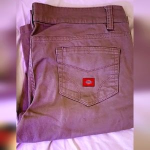 Womens Kahki colored Dickies casual pants